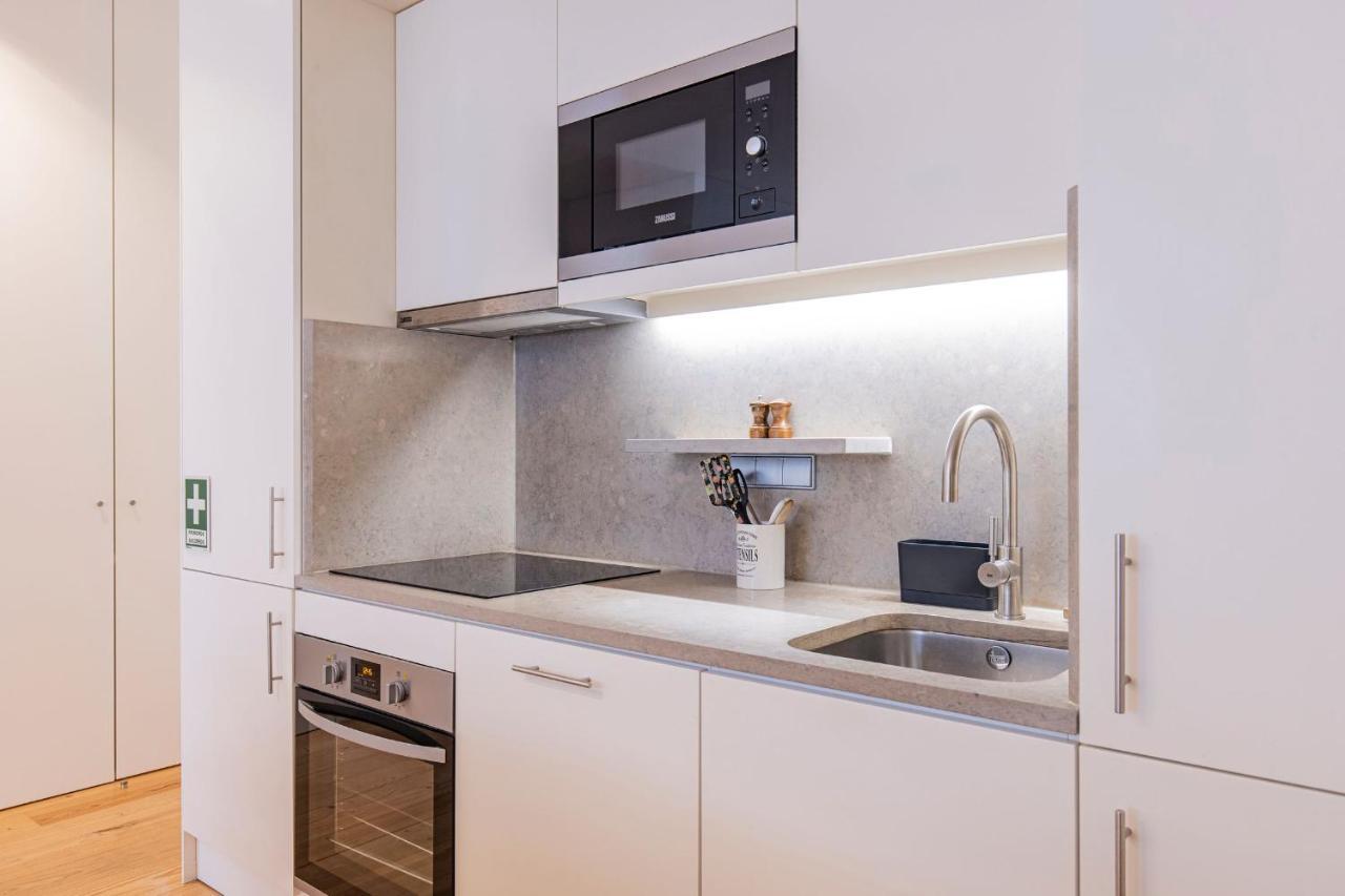 Modern Rustic Flat In Santos By Lovelystay 리스본 외부 사진