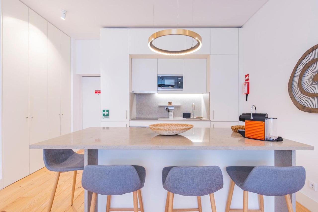 Modern Rustic Flat In Santos By Lovelystay 리스본 외부 사진