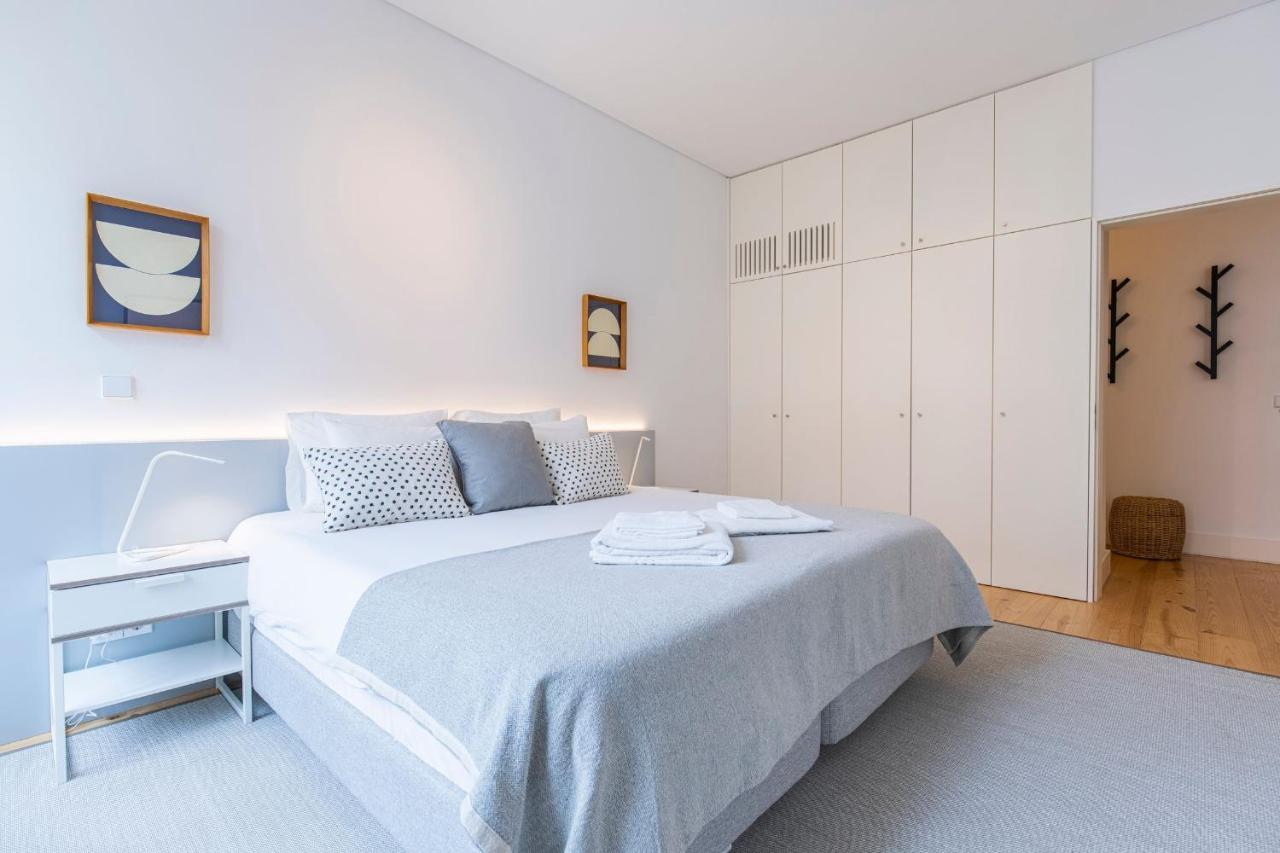 Modern Rustic Flat In Santos By Lovelystay 리스본 외부 사진
